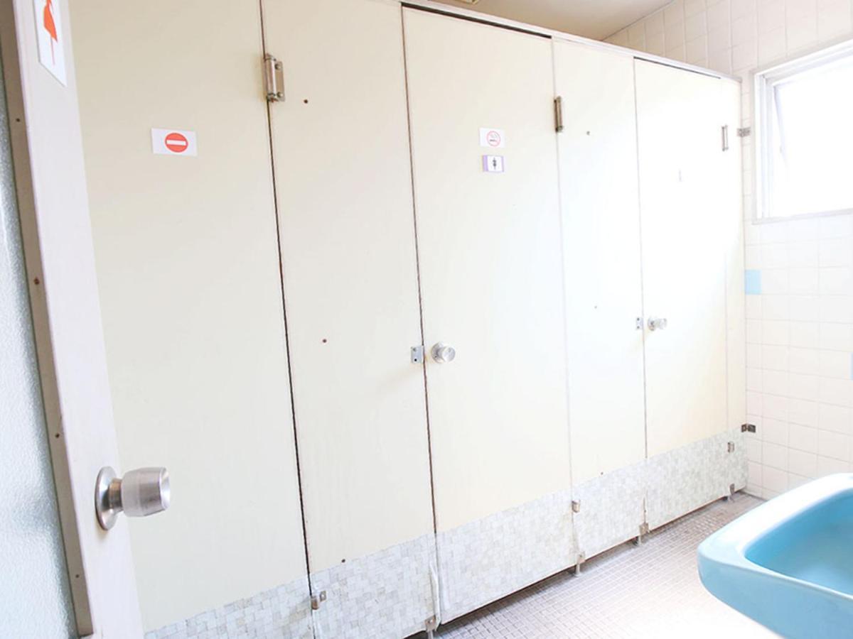 Hostel J Culture168 Тойонака Екстериор снимка