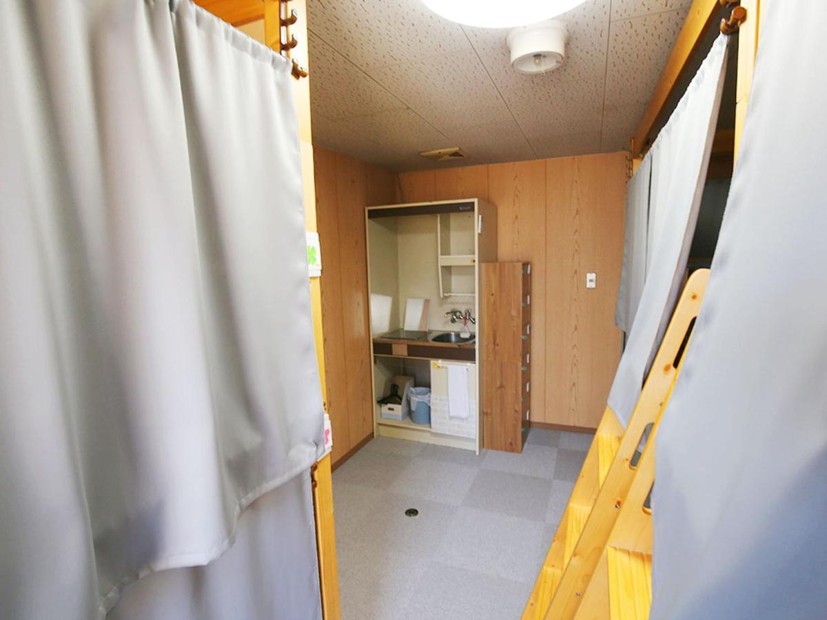 Hostel J Culture168 Тойонака Екстериор снимка