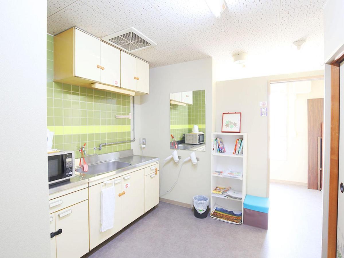 Hostel J Culture168 Тойонака Екстериор снимка