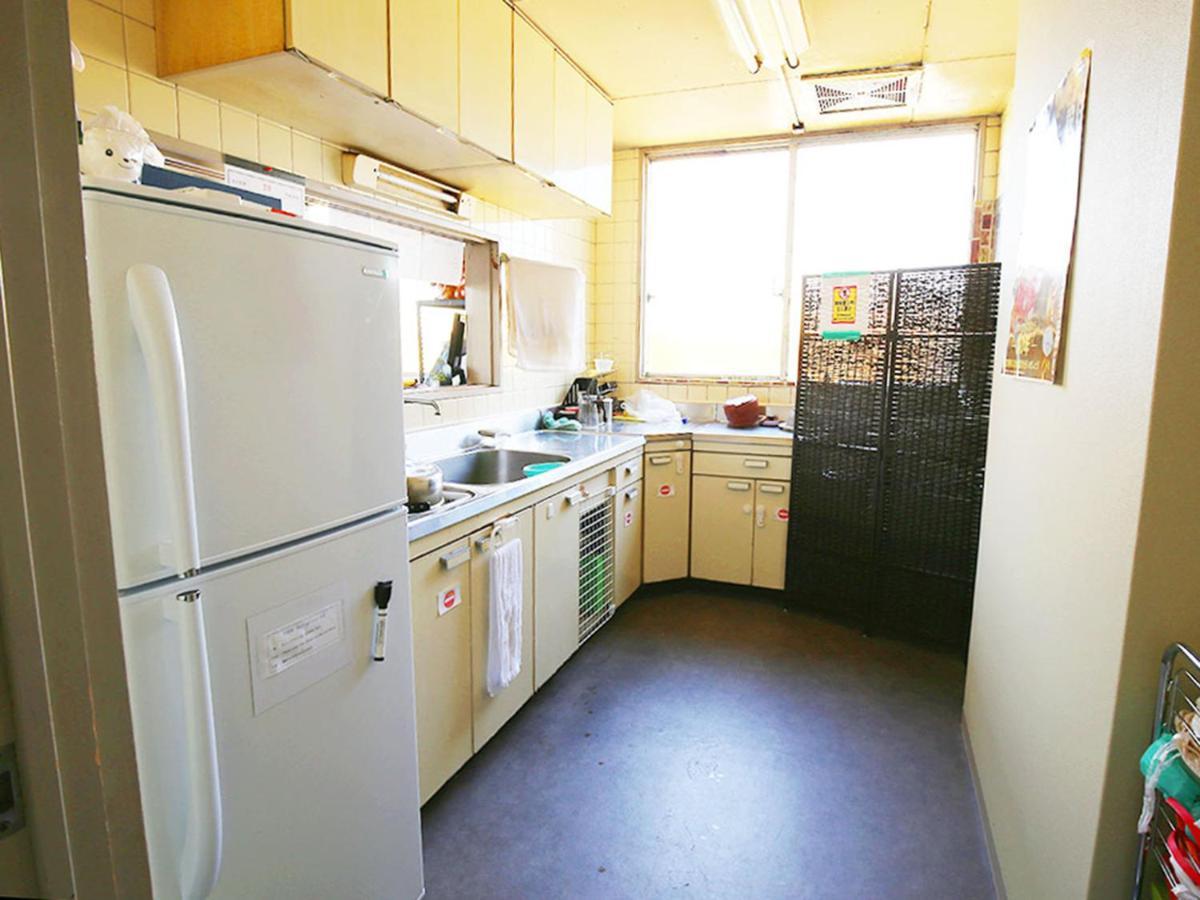 Hostel J Culture168 Тойонака Екстериор снимка